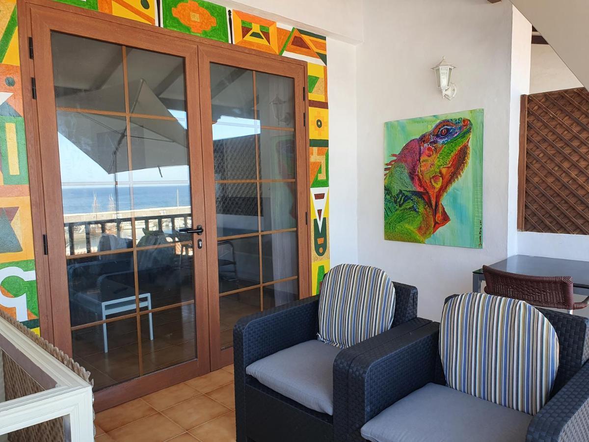 アカンティラド・デ・ロス・ヒガンテスPenthouse De Roca In Poblado Marineroアパートメント エクステリア 写真