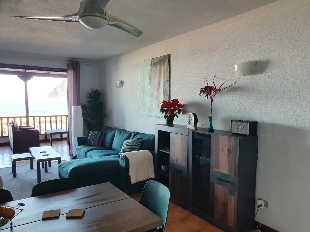 アカンティラド・デ・ロス・ヒガンテスPenthouse De Roca In Poblado Marineroアパートメント エクステリア 写真